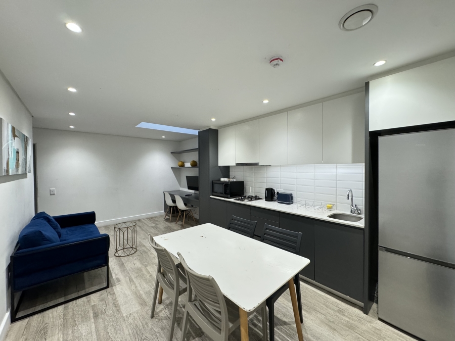 2 Bedroom Property for Sale in Woodstock Western Cape